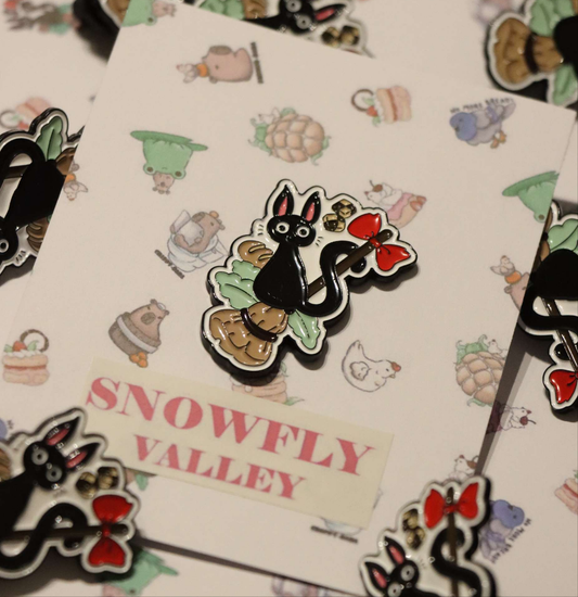Gigi enamel pin -Black dye metal